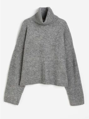 H&M Ribbed Turtleneck Sweater - Gray
